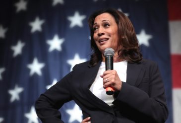 Kamala Harris: Beauty Tropes, the Media and Politics